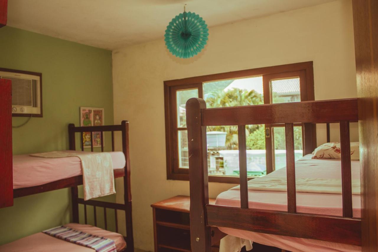Retro House Hostel Florianopolis Bagian luar foto